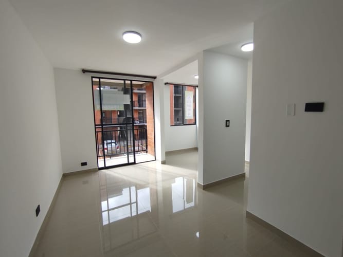 Apartamento de 2 alcobas en arriendo en Villagorgona, Candelaria, 51 m² · foto 3 de 24