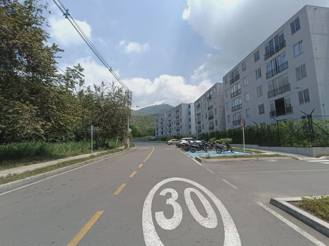 Apartamento de 2 alcobas en venta en Cencar- Yumbo, Yumbo, 46 m² · foto 24 de 24