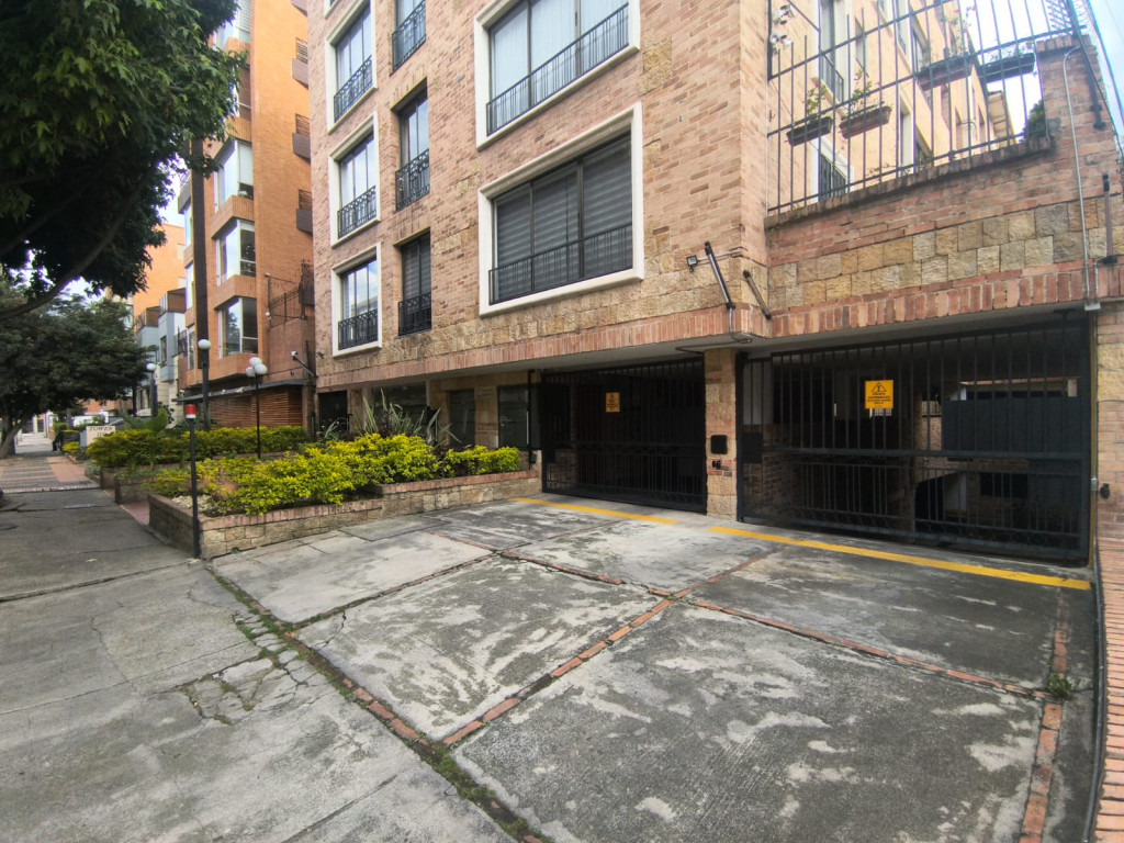 Apartamento en venta en San Patricio, Bogotá · foto 2 de 18