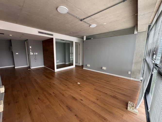 Oficina en alquiler en el Golf – Edificio corporativo · Foto 2