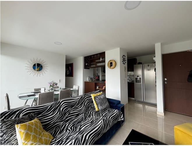 Apartamento de 2 alcobas en venta en Obelisco De La Villa, Pereira, 80 m² · foto 2 de 3
