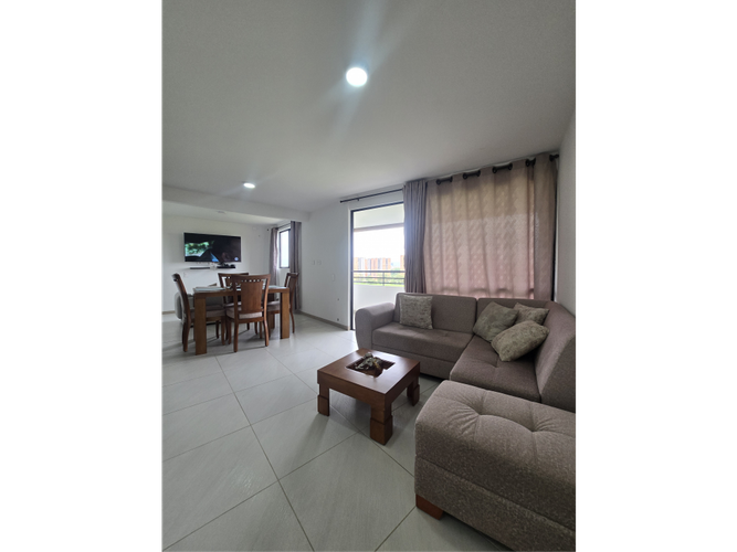 Apartamento de 2 alcobas en venta en Cachipay, Cali, 78 m² · foto 2 de 22