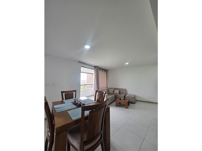 Apartamento de 2 alcobas en venta en Cachipay, Cali, 78 m² · foto 4 de 22