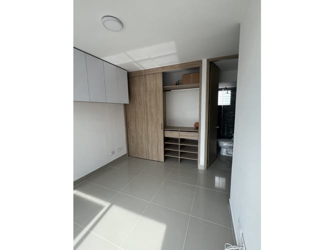 Apartamento de 2 alcobas en venta en Valle Del Lili, Cali, 58 m² · foto 22 de 24