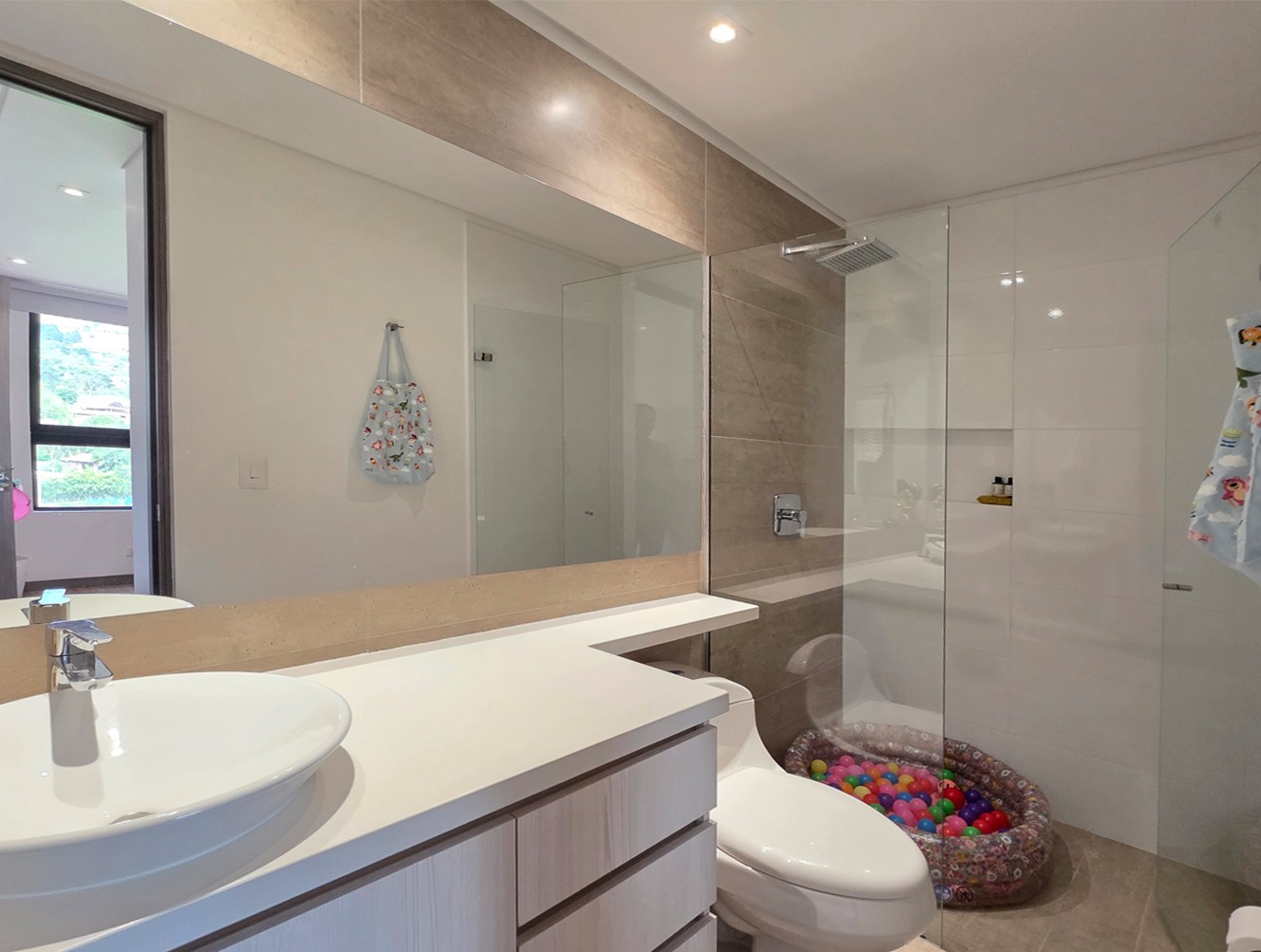Apartamento en venta en Loma De Las Brujas, Envigado · foto 17 de 23