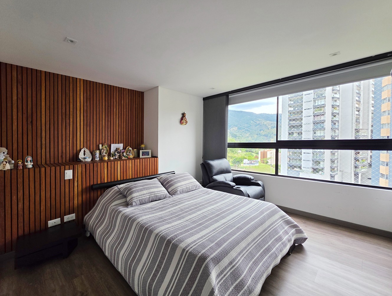Apartamento en venta en Loma De Las Brujas, Envigado · foto 20 de 23
