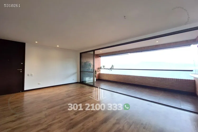 Apartamento de 2 alcobas en arriendo en La Calera, Medellín, 130 m² · foto 2 de 20
