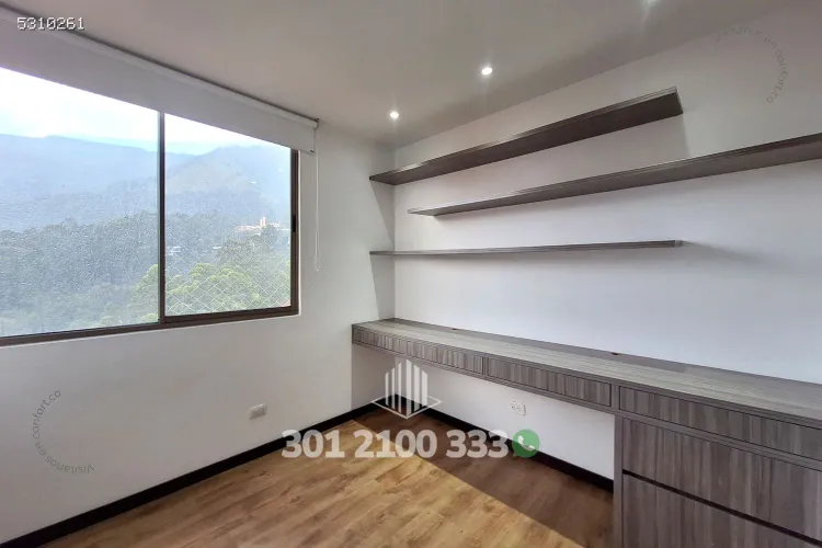 Apartamento de 2 alcobas en arriendo en La Calera, Medellín, 130 m² · foto 7 de 20