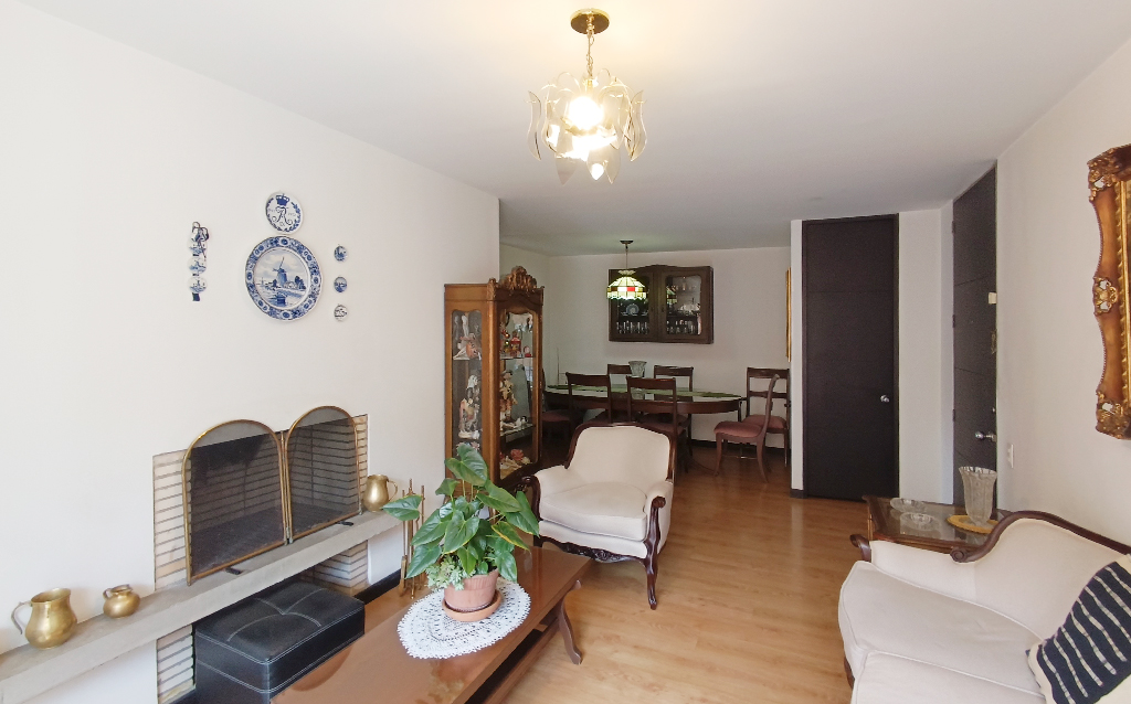 Apartamento en venta en Mazuren, Bogotá · foto 3 de 24