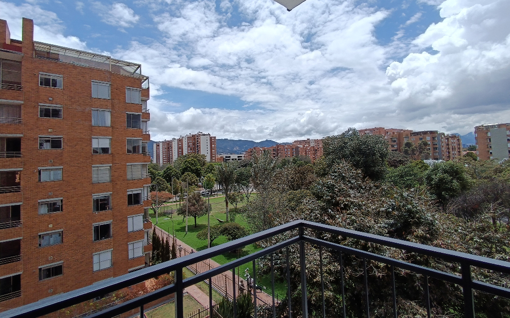 Apartamento en venta en Mazuren, Bogotá · foto 19 de 24