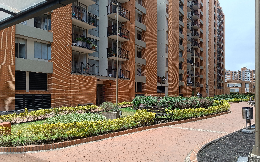 Apartamento en venta en Mazuren, Bogotá · foto 24 de 24