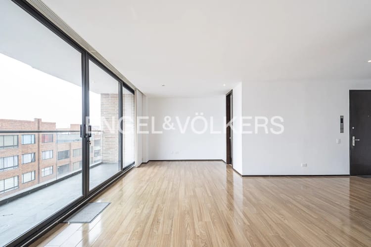 Apartamento de 3 alcobas en venta en Escuela De Infanteria, Bogotá, 183 m² · foto 2 de 20