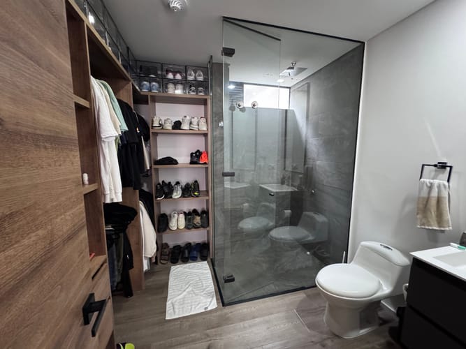 Apartaestudio en venta en Las Palmas, Envigado, 97 m² · foto 11 de 16