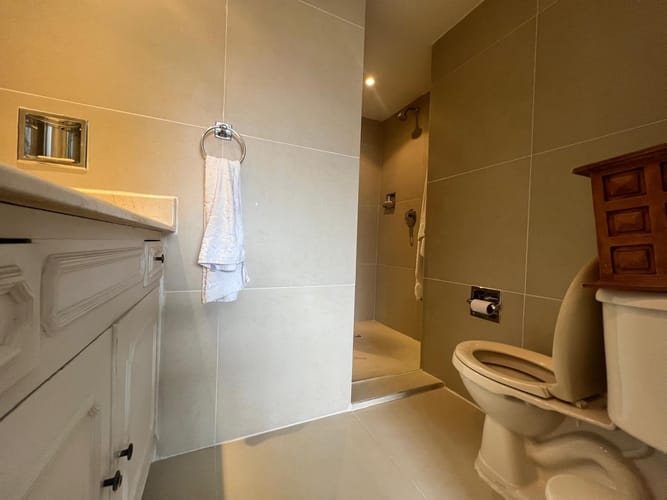 Apartamento de 2 alcobas en venta en La Florida, Medellín, 147 m² · foto 6 de 12