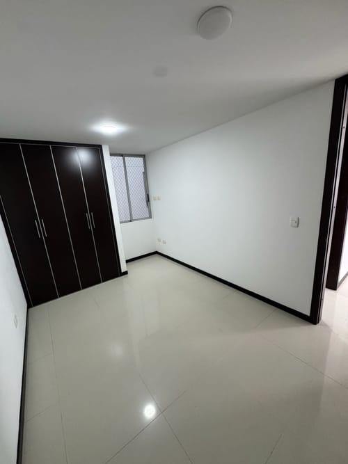 Apartamento de 3 alcobas en venta en Sotomayor, Bucaramanga, 99 m² · foto 3 de 17