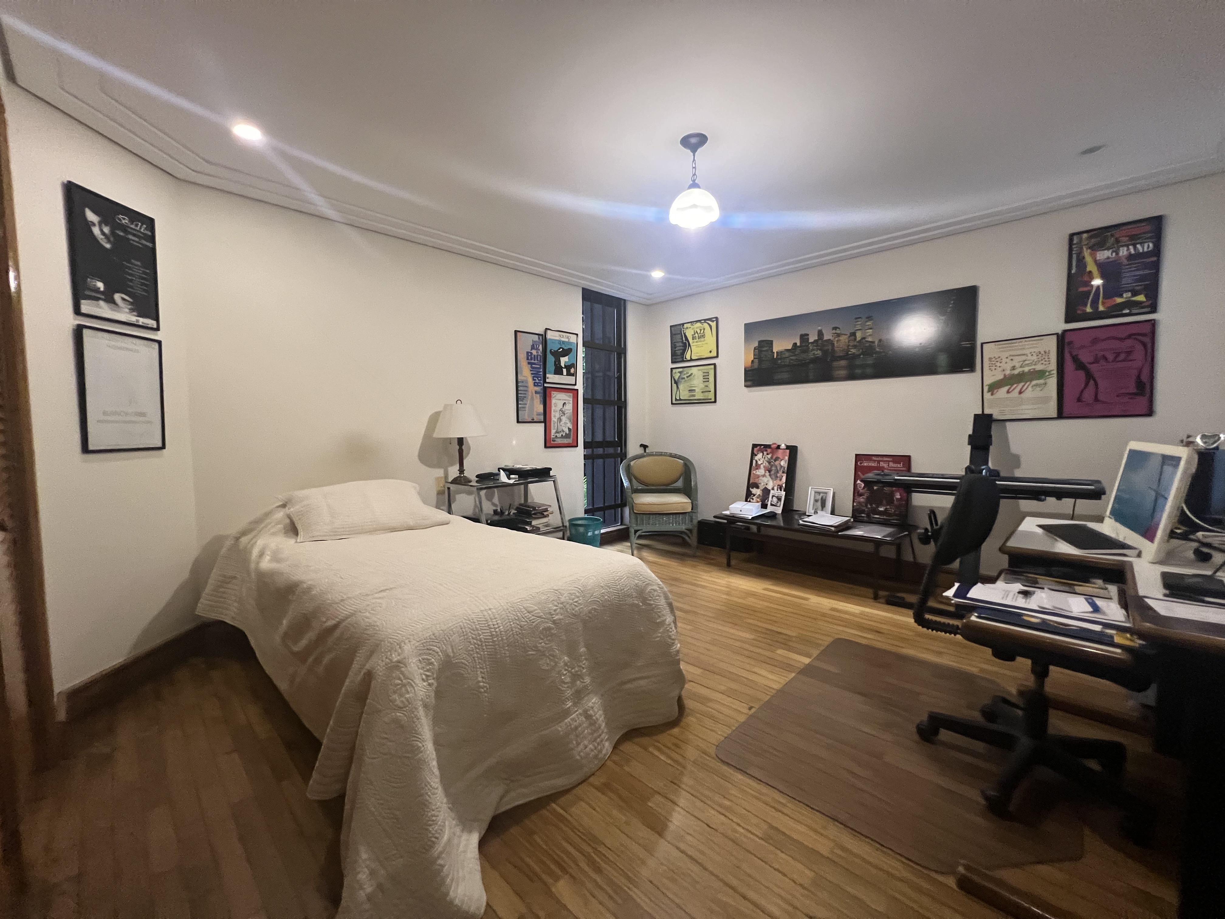 Apartamento en venta en El Poblado, Medellín · foto 5 de 16
