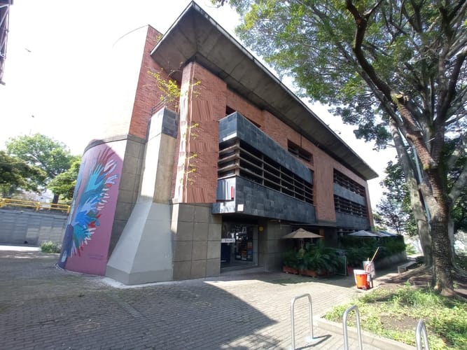 Local en arriendo en Colon, Medellín, 1652 m² · foto 20 de 20