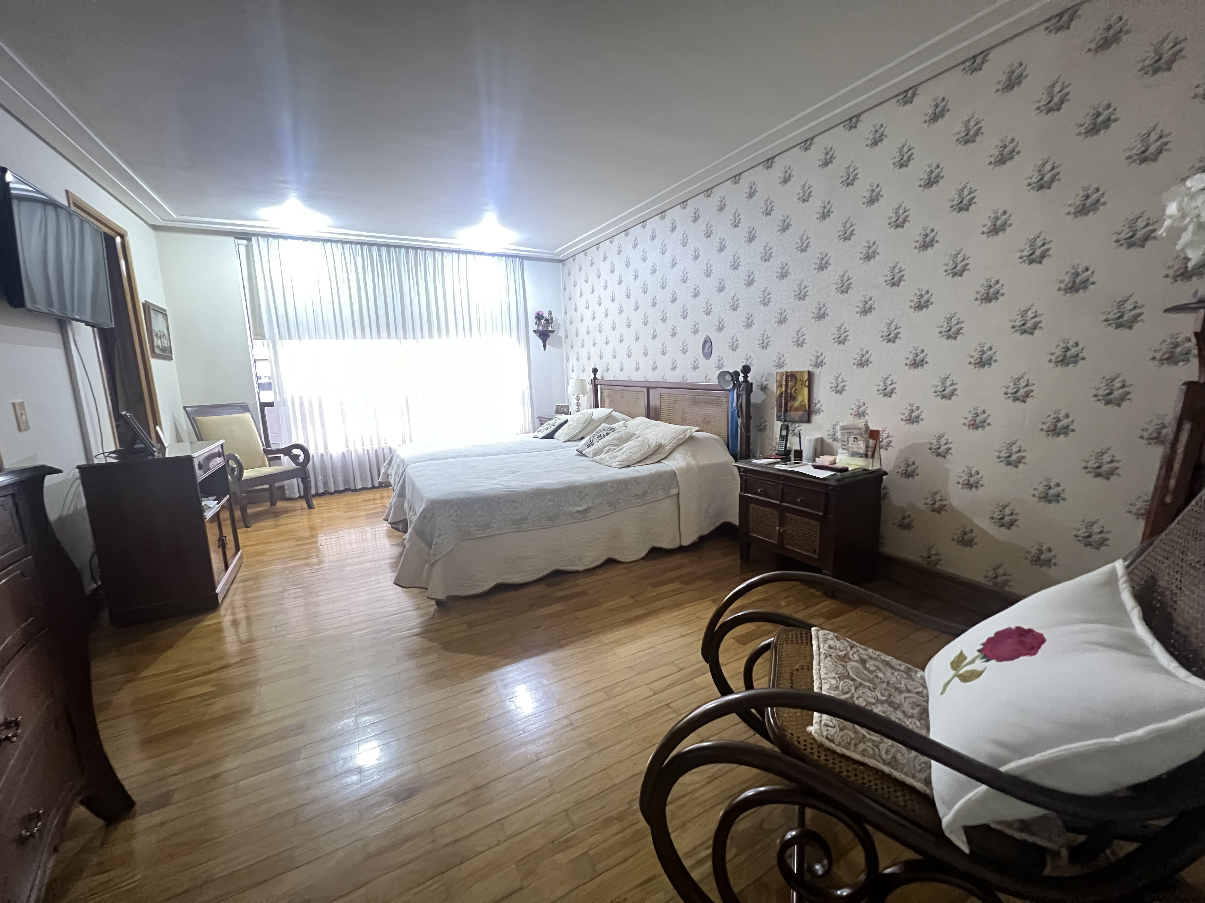 Apartamento en venta en El Poblado, Medellín · foto 9 de 16