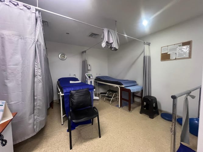 Consultorio en venta en La Florida, Medellín, 146 m² · foto 6 de 11