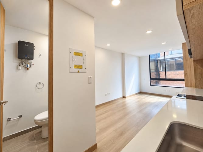 Apartaestudio en venta en Quinta Paredes, Bogotá, 20 m² · foto 2 de 23