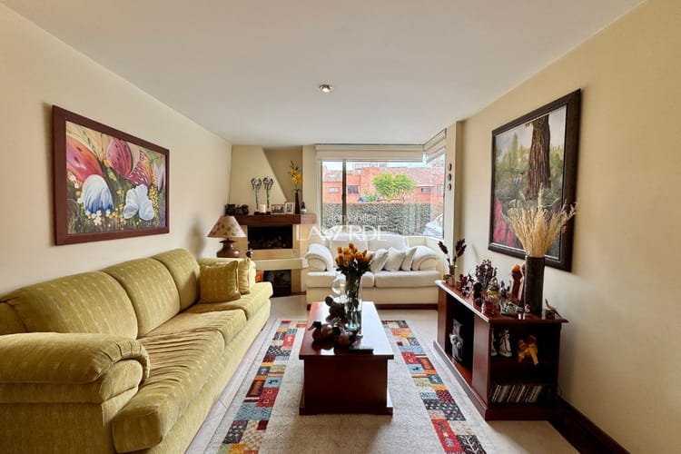 Casa en venta en Laura Vicuña, Chía · foto 3 de 24