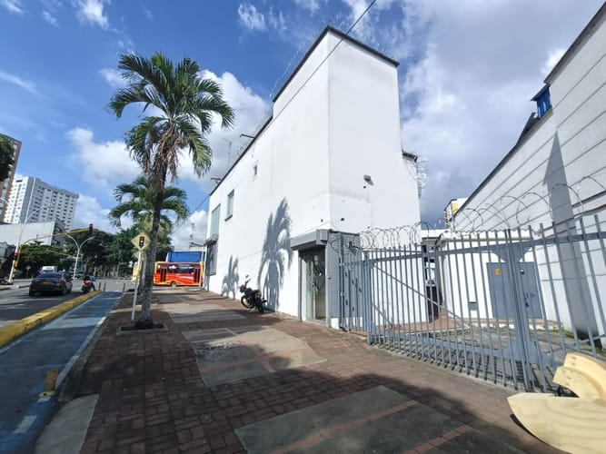 Local en venta en San Francisco, Bucaramanga, 239 m² · foto 4 de 24