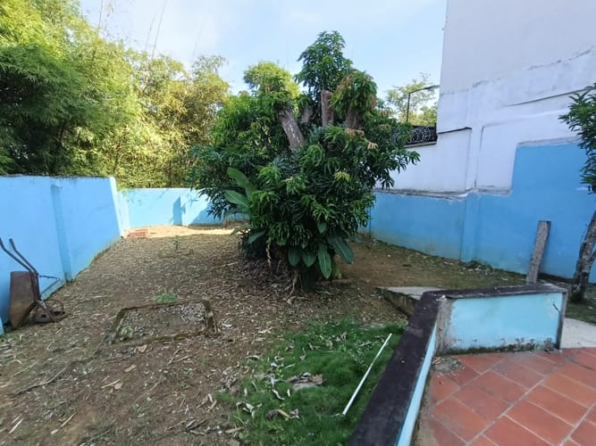 Casa de 5 alcobas en venta en La Victoria, Bucaramanga, 463 m² · foto 5 de 16