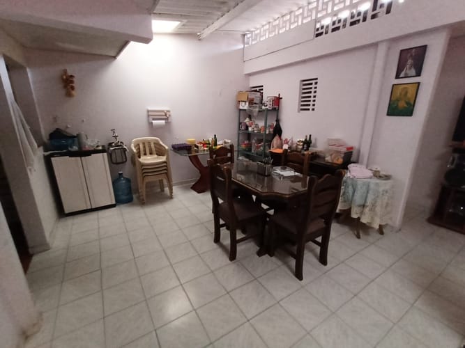 Casa de 5 alcobas en venta en La Victoria, Bucaramanga, 463 m² · foto 11 de 16