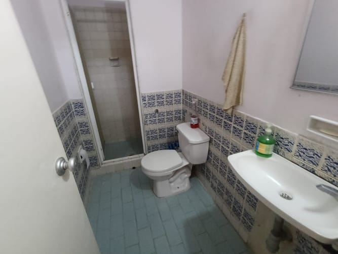 Casa de 5 alcobas en venta en La Victoria, Bucaramanga, 463 m² · foto 14 de 16