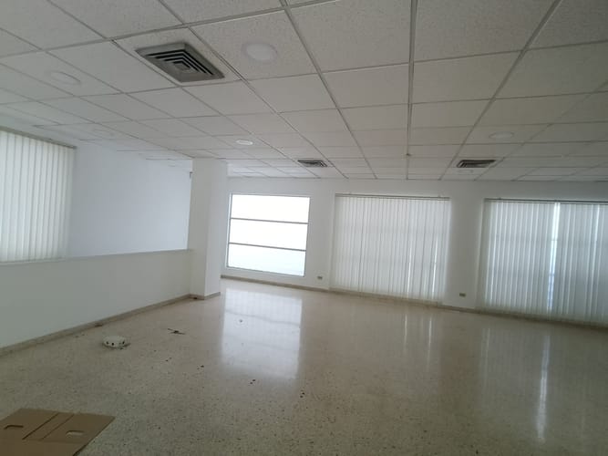 Local en venta en San Francisco, Bucaramanga, 239 m² · foto 14 de 24