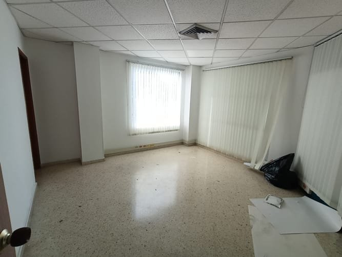 Local en venta en San Francisco, Bucaramanga, 239 m² · foto 15 de 24