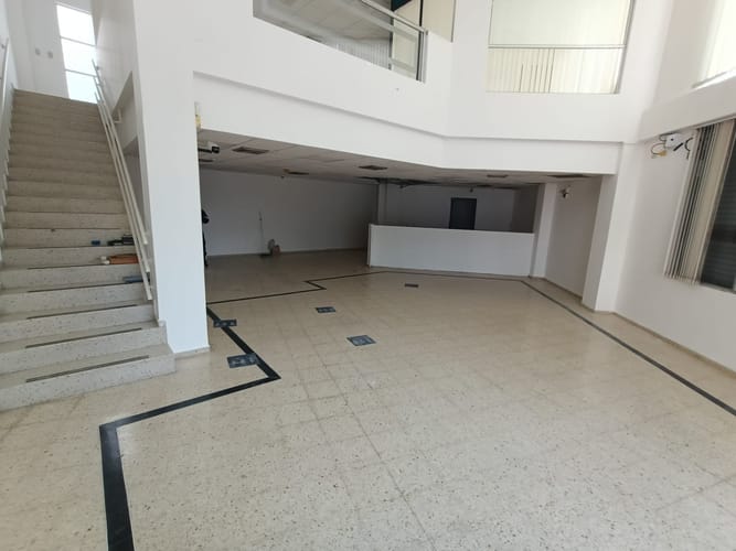 Local en venta en San Francisco, Bucaramanga, 239 m² · foto 21 de 24
