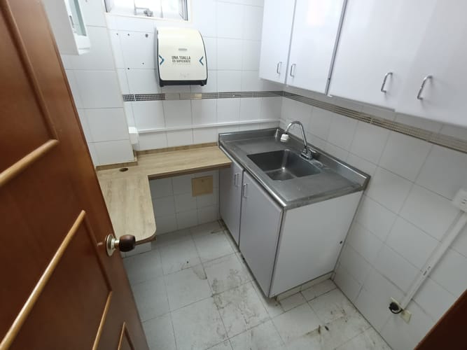 Local en venta en San Francisco, Bucaramanga, 239 m² · foto 22 de 24