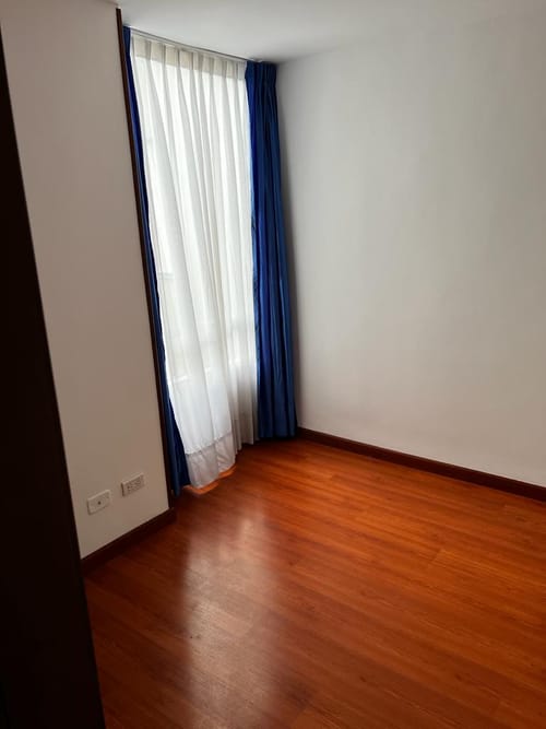 Apartamento de 3 alcobas en arriendo en El Plan, Bogotá, 52 m² · foto 6 de 10