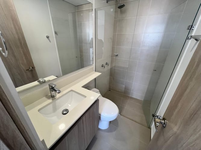 Apartamento de 2 alcobas en venta en Loma De La Doctora, Sabaneta, 60 m² · foto 2 de 10