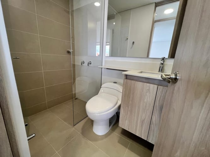 Apartamento de 2 alcobas en venta en Loma De La Doctora, Sabaneta, 60 m² · foto 4 de 10