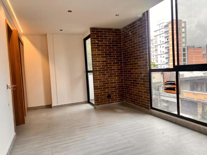 Apartamento en venta en La Castellana, Medellín · foto 6 de 8