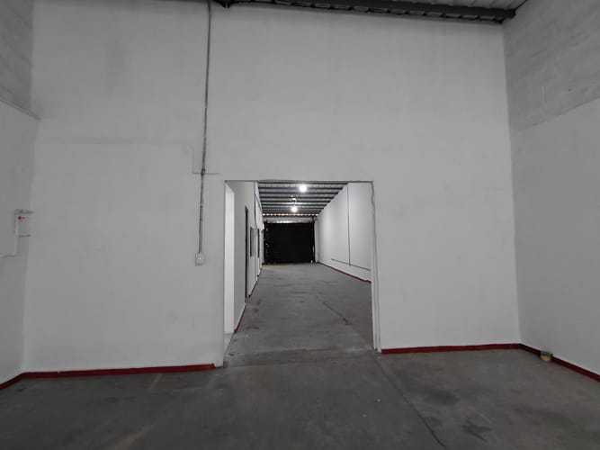 Bodega en arriendo en Chapinero, Cali, 252 m² · foto 23 de 24