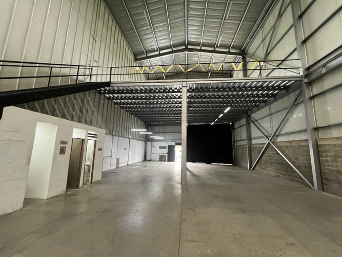Bodega en arriendo en Colinas Del Bosque, Dosquebradas, 700 m² · foto 6 de 18