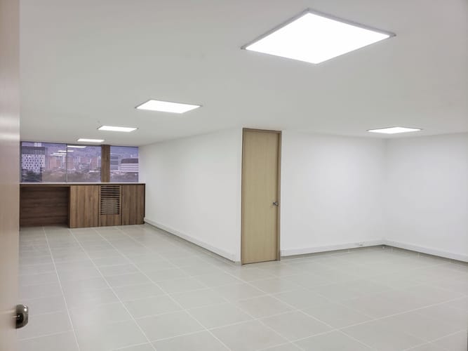 Oficina en venta en Naranjal, Medellín, 75 m² · foto 5 de 10