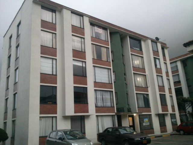 Apartamento en venta en Fontibon, Bogotá · foto 3 de 18