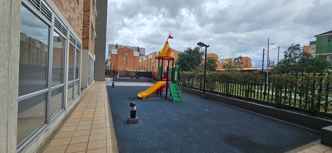 Apartamento en venta en Turingia Et. Ii, Bogotá · foto 4 de 24
