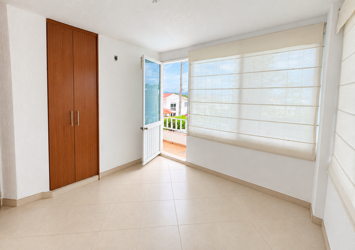 Casa de 5 alcobas en venta en Santander, Girardot, 350 m² · foto 10 de 19