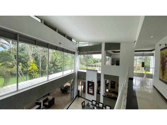 Casa de 5 alcobas en venta en La Morada, Jamundí, 1511 m² · foto 5 de 24