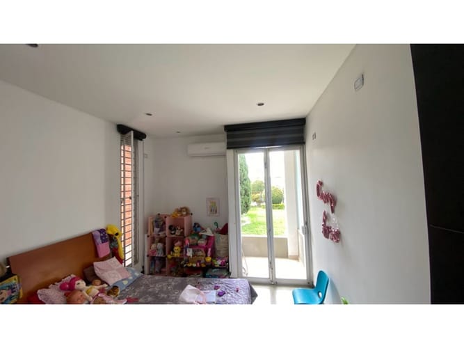 Casa de 5 alcobas en venta en La Morada, Jamundí, 1511 m² · foto 18 de 24