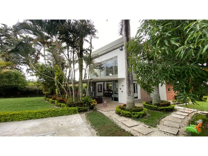 Casa de 5 alcobas en venta en La Morada, Jamundí, 1511 m² · foto 19 de 24
