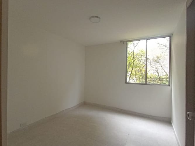 Apartamento de 3 alcobas en venta en Laureles, Medellín, 95 m² · foto 12 de 19