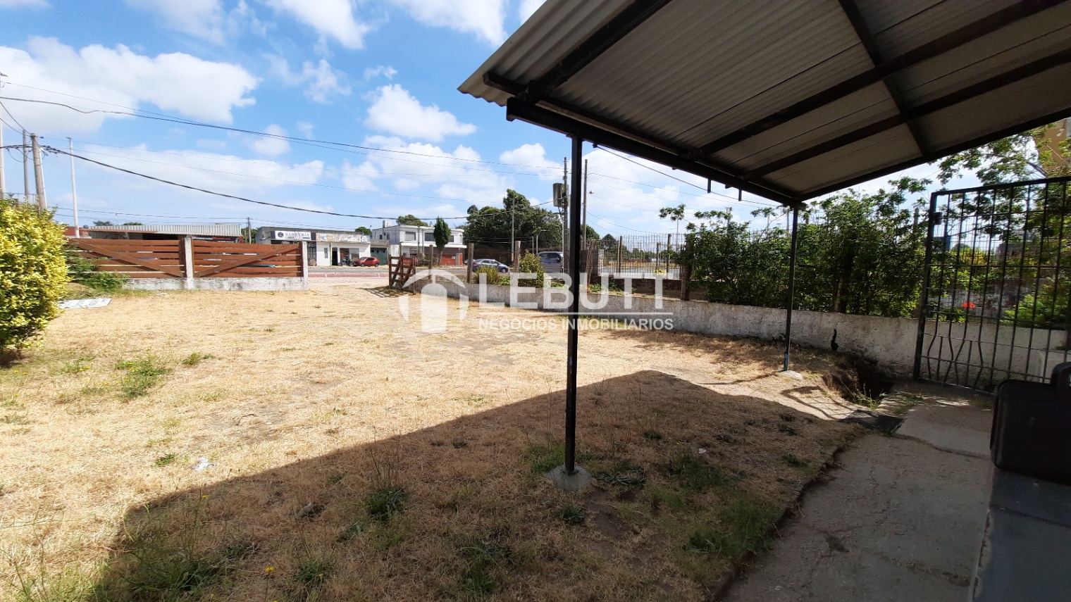 ALQUILER LOCAL COMERCIAL EN PASO CARRASCO  40 MT2  CON BAÑO KITCHENETTE · Photo 3