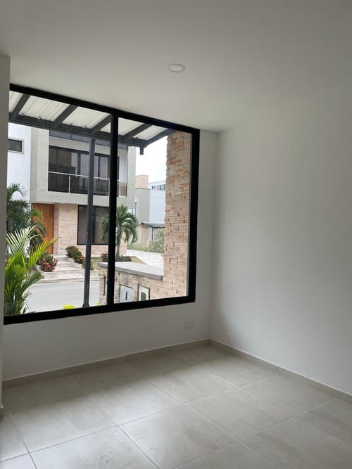 Casa de 7 alcobas en venta en Juan De Ampudia, Jamundí, 290 m² · foto 8 de 14
