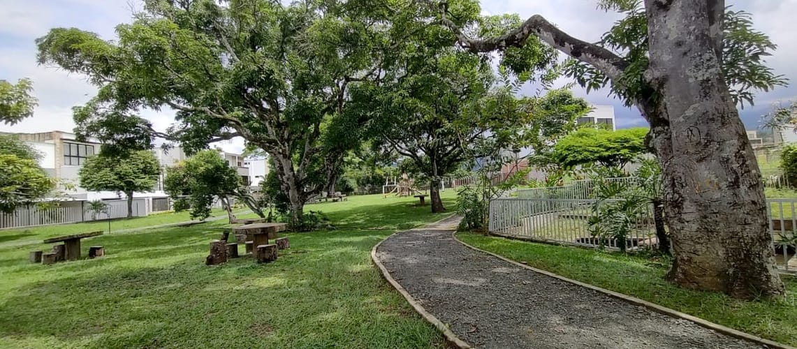Casa de 7 alcobas en venta en Juan De Ampudia, Jamundí, 290 m² · foto 5 de 14